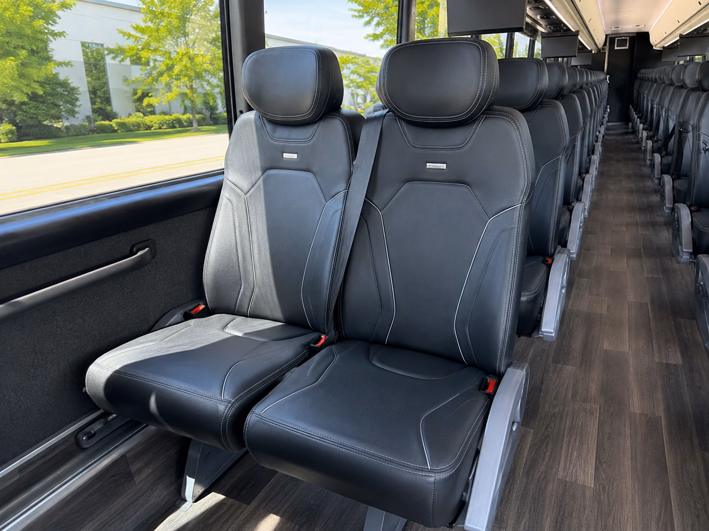 compare bus rentals in laguna niguel with one online quote