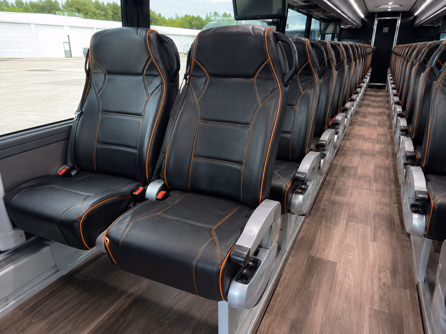 how starting location and deadhead miles affect your bus rental rate
